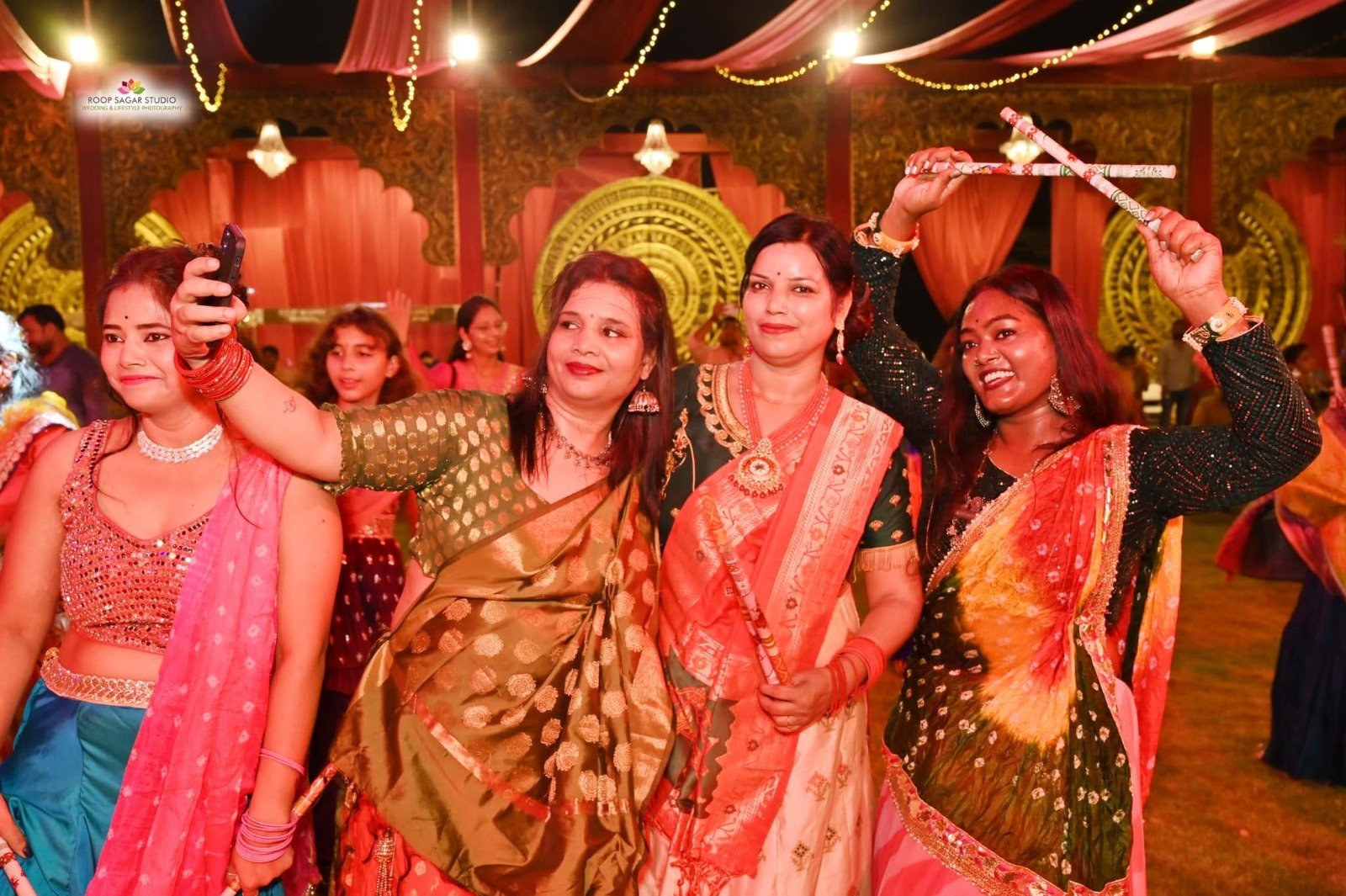 Dandiya 1